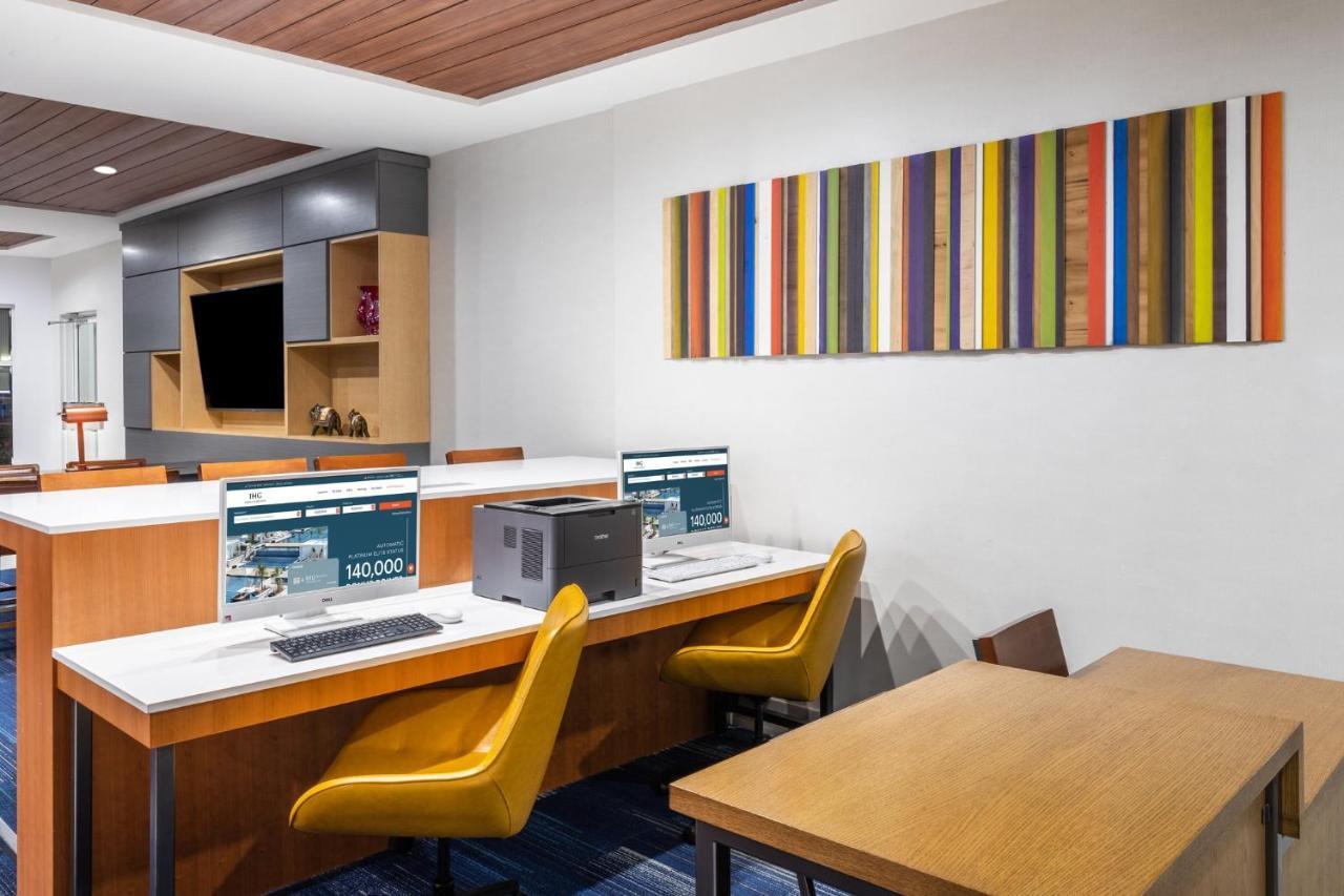 Holiday Inn Express Houston Space Center-Clear Lake By Ihg Webster Exterior photo