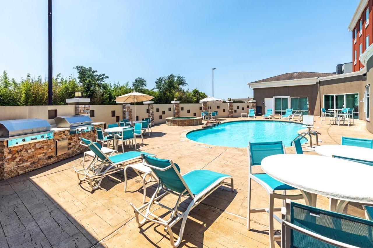 Holiday Inn Express Houston Space Center-Clear Lake By Ihg Webster Exterior photo