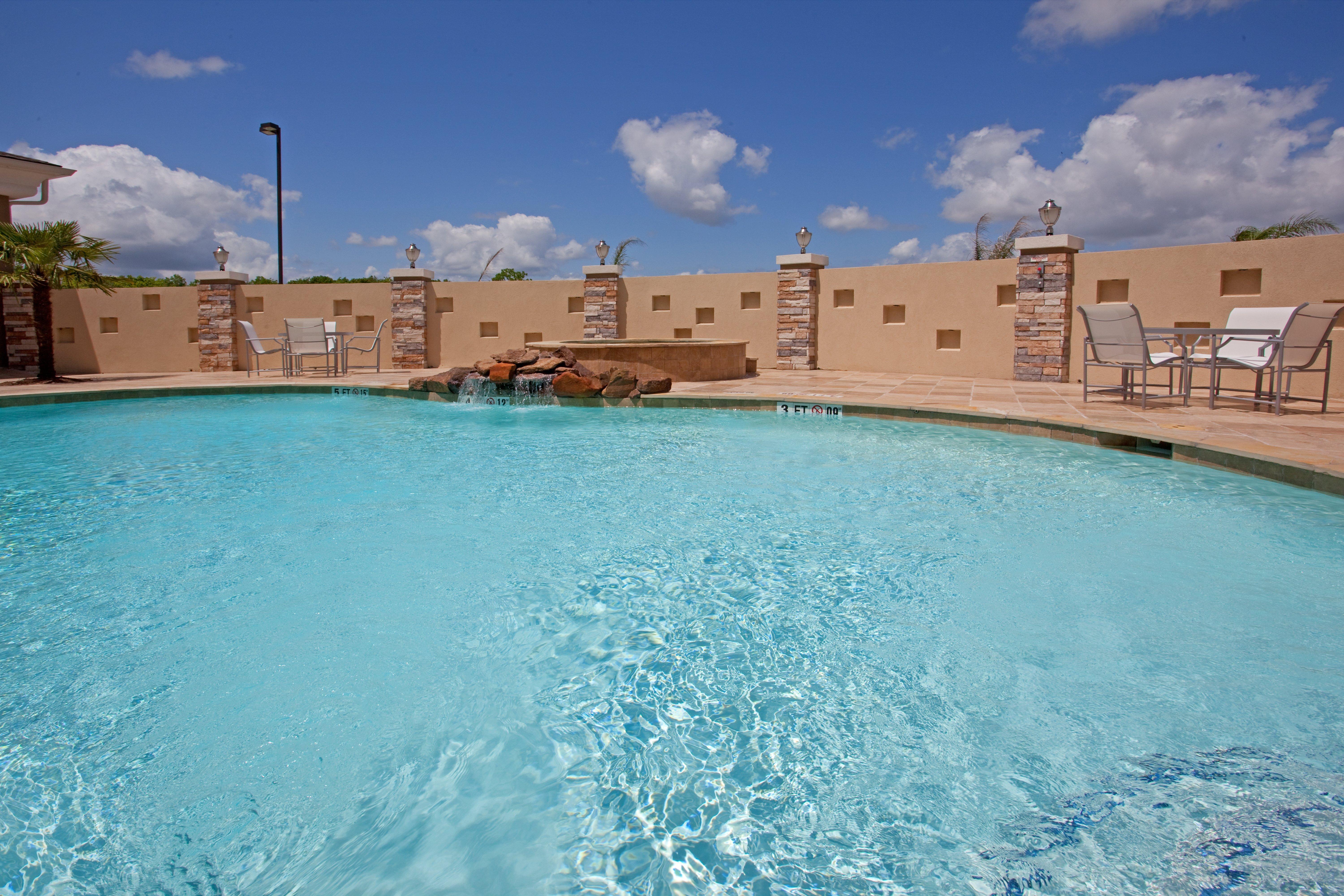 Holiday Inn Express Houston Space Center-Clear Lake By Ihg Webster Exterior photo
