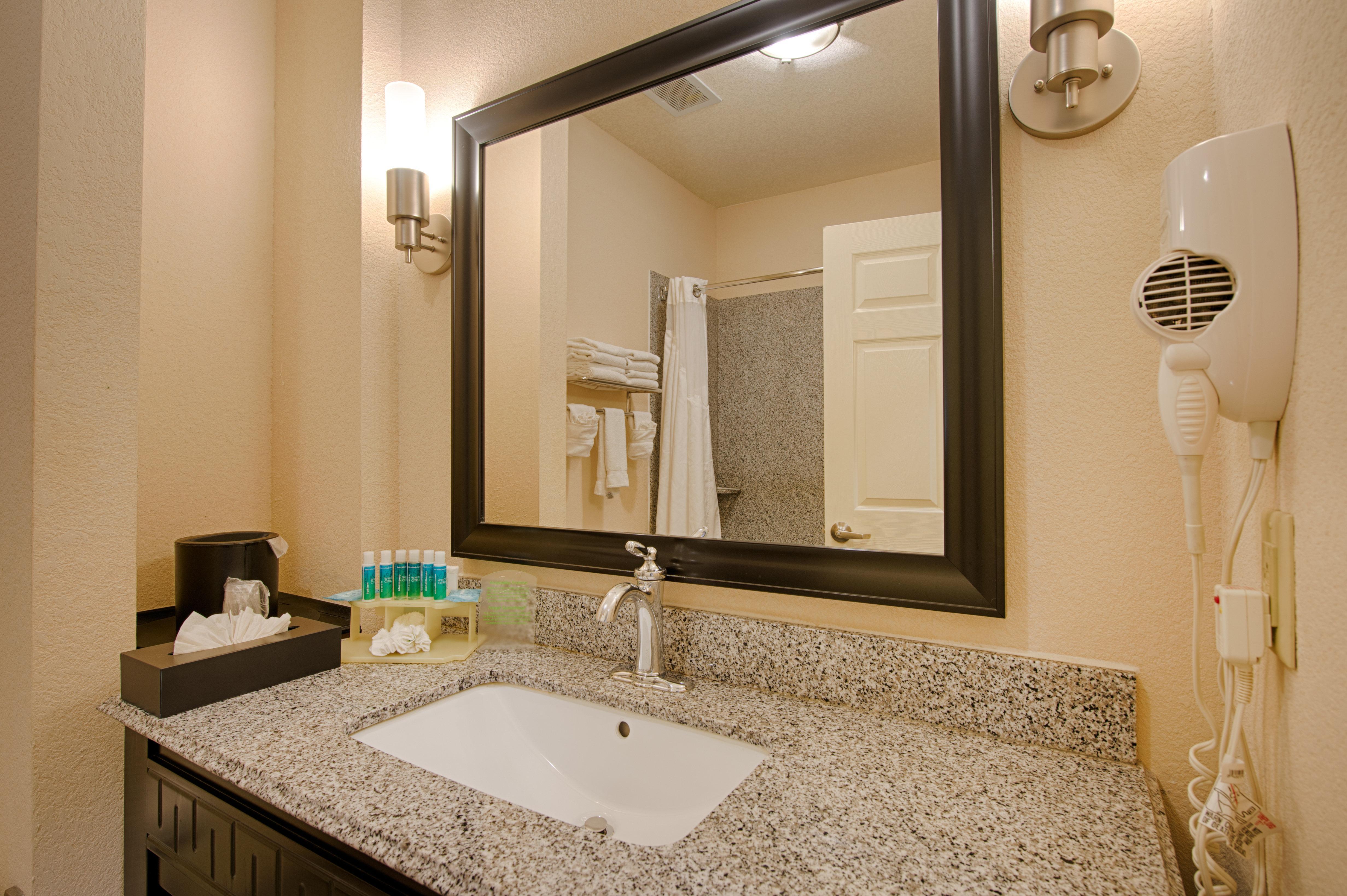 Holiday Inn Express Houston Space Center-Clear Lake By Ihg Webster Exterior photo